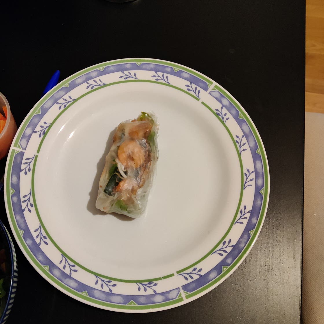 Summer rolls and peanut sauce