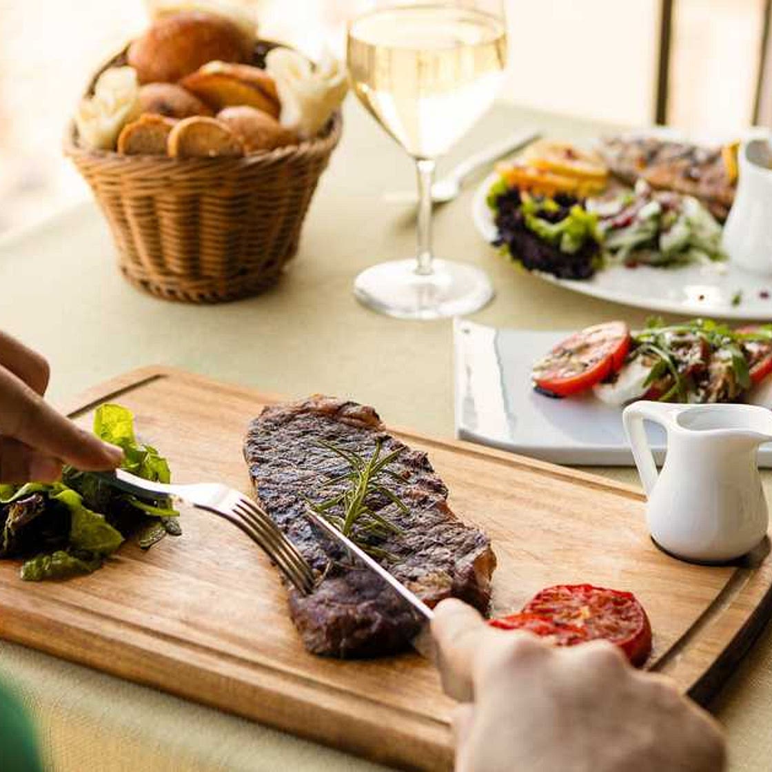 Red Wine and Garlic Marinated London Broil Recipe