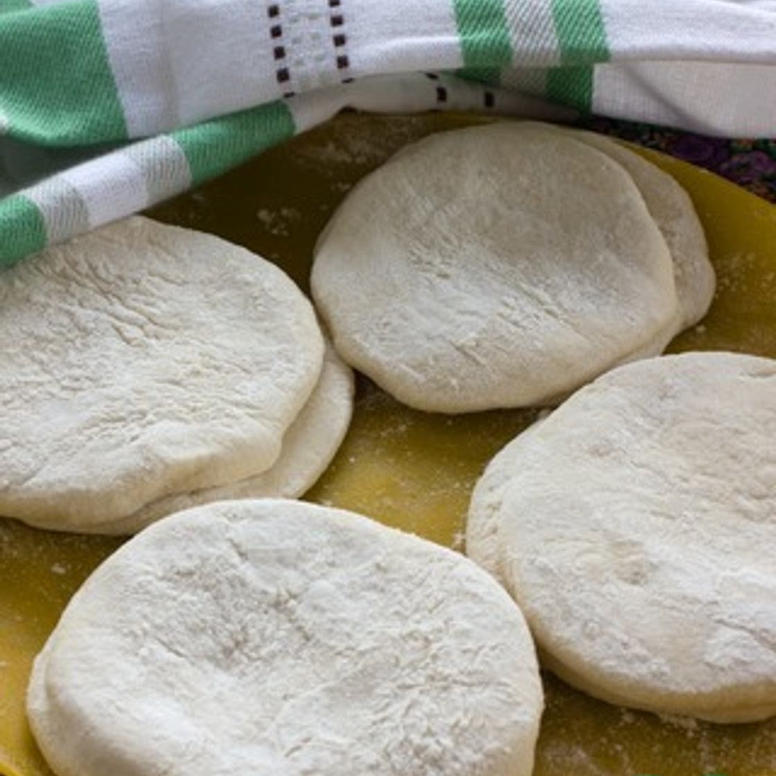 Булочки глубокой заморозки