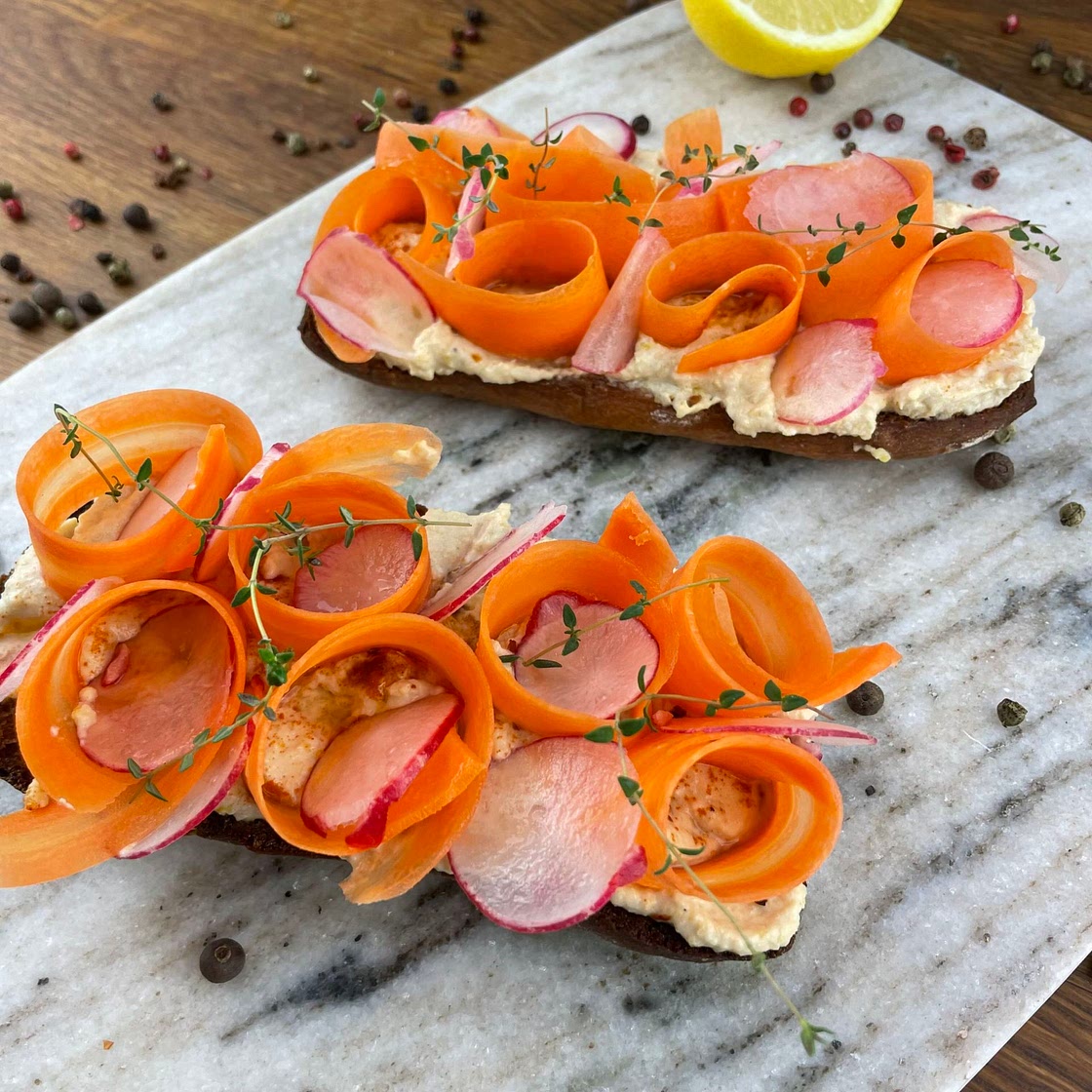 Hummus and Carrot Toast