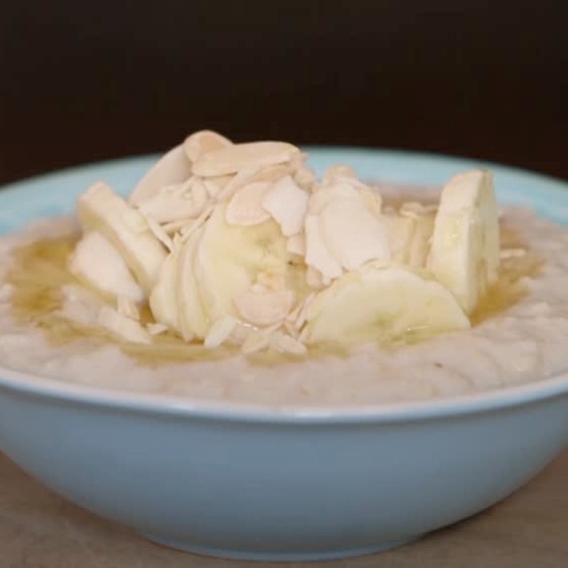 Banana and honey porridge
