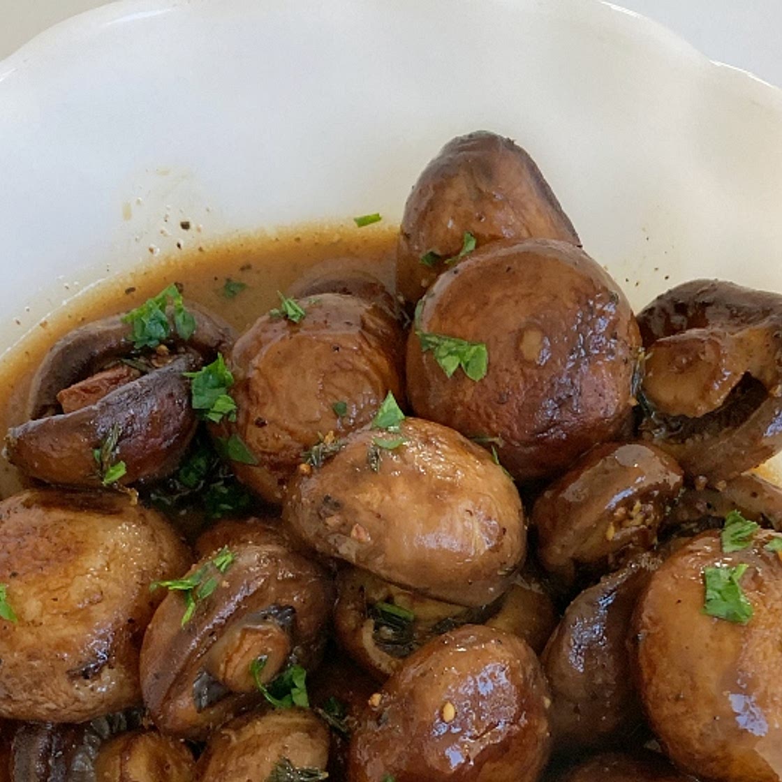 Ruth’s Copycat Steakhouse Mushrooms