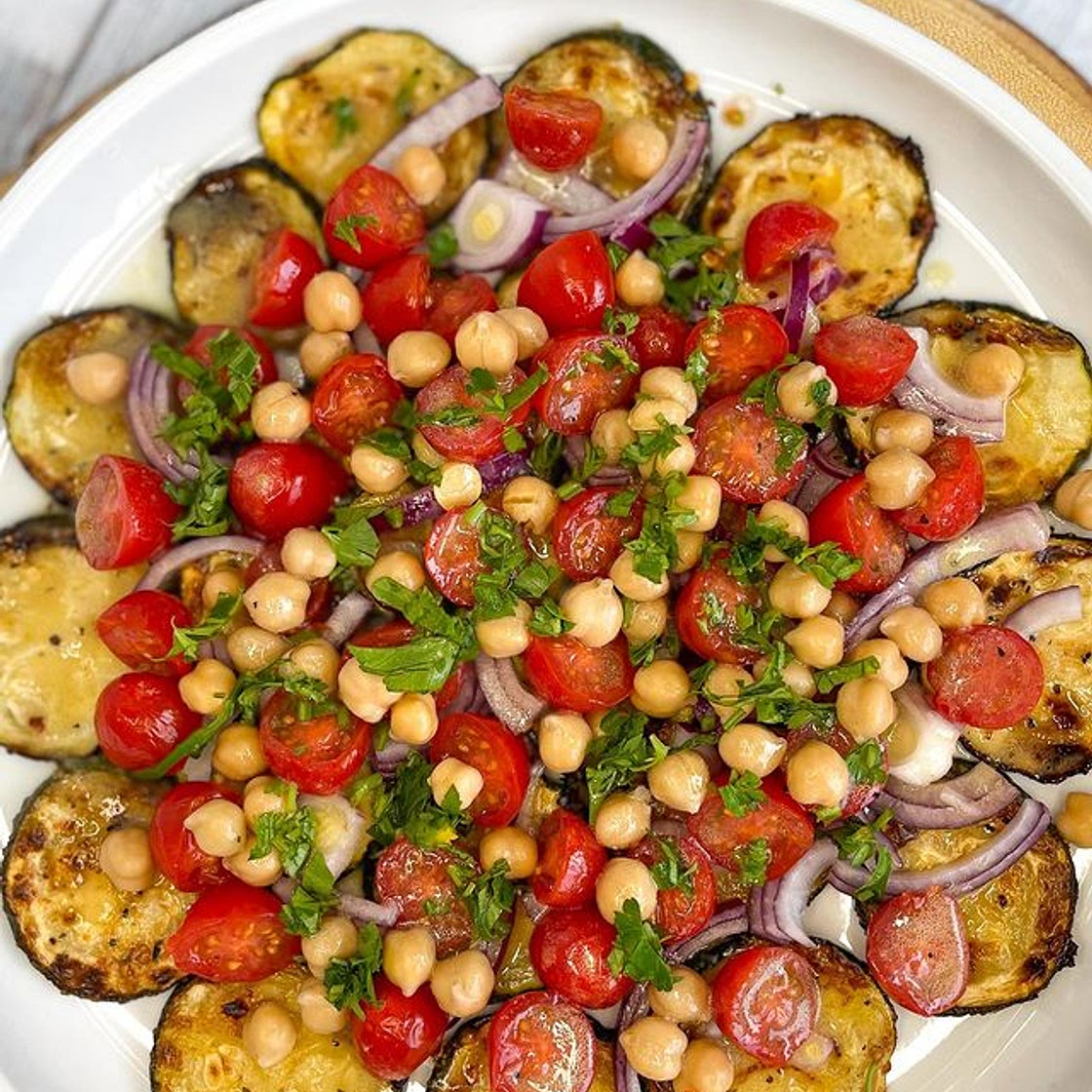 Zucchini salad