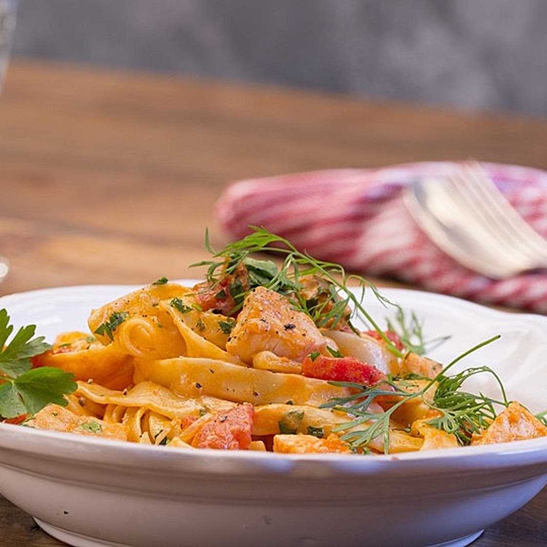 Tagliatelle al Salmone