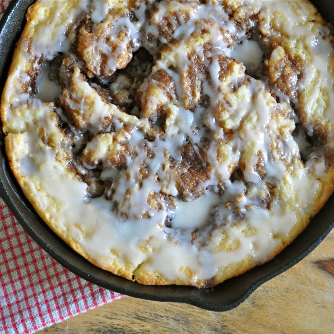 Brown Butter Cinnamon Bun Skillet