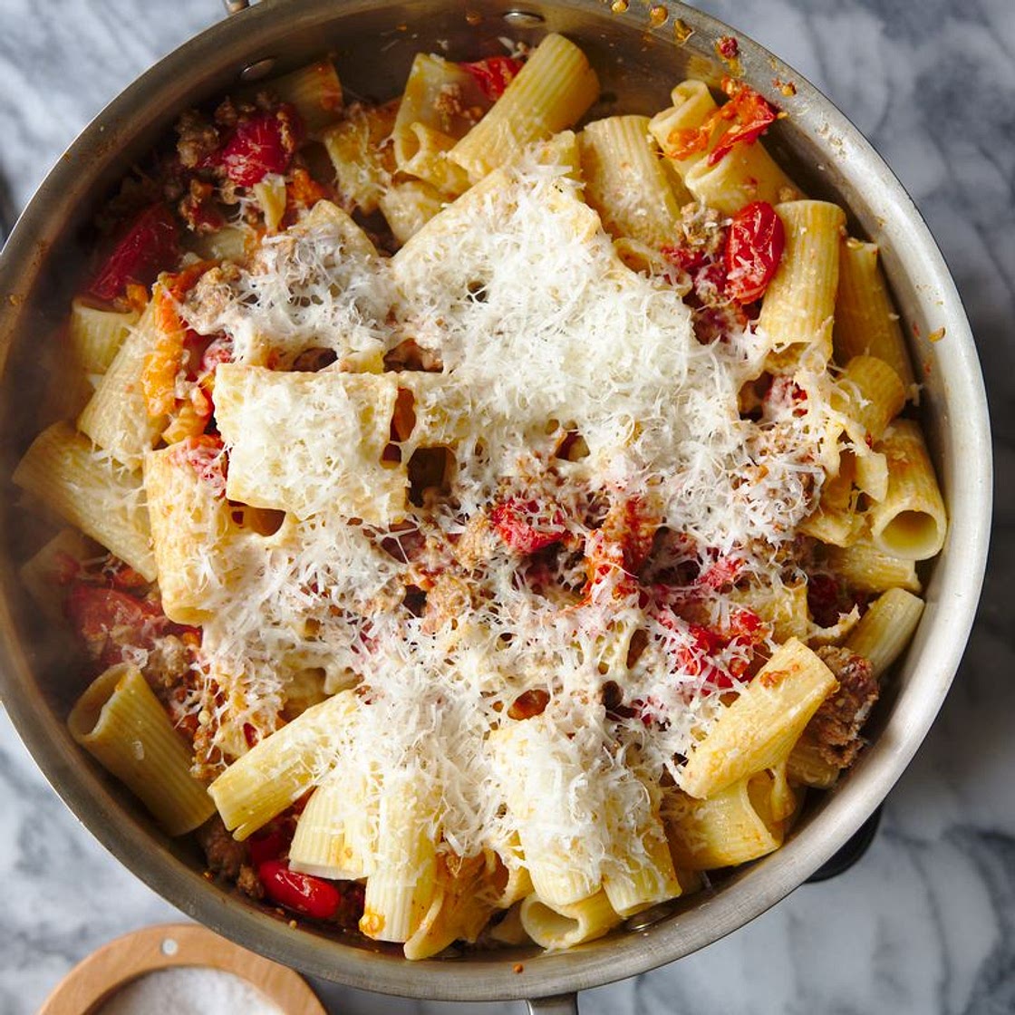 Rigatoni with Pork and Peppers