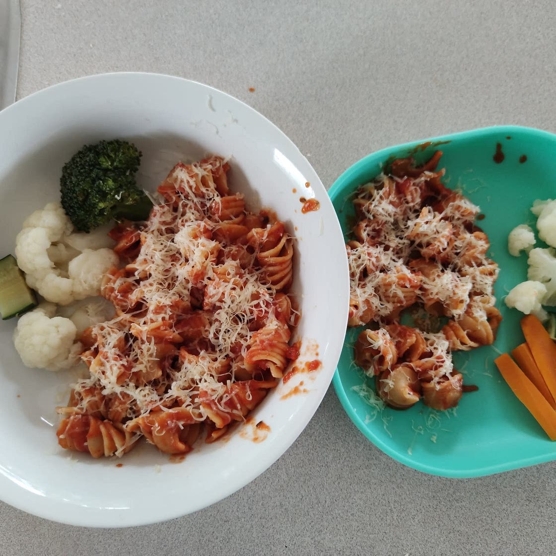 Pasta and Sauce + Vege
