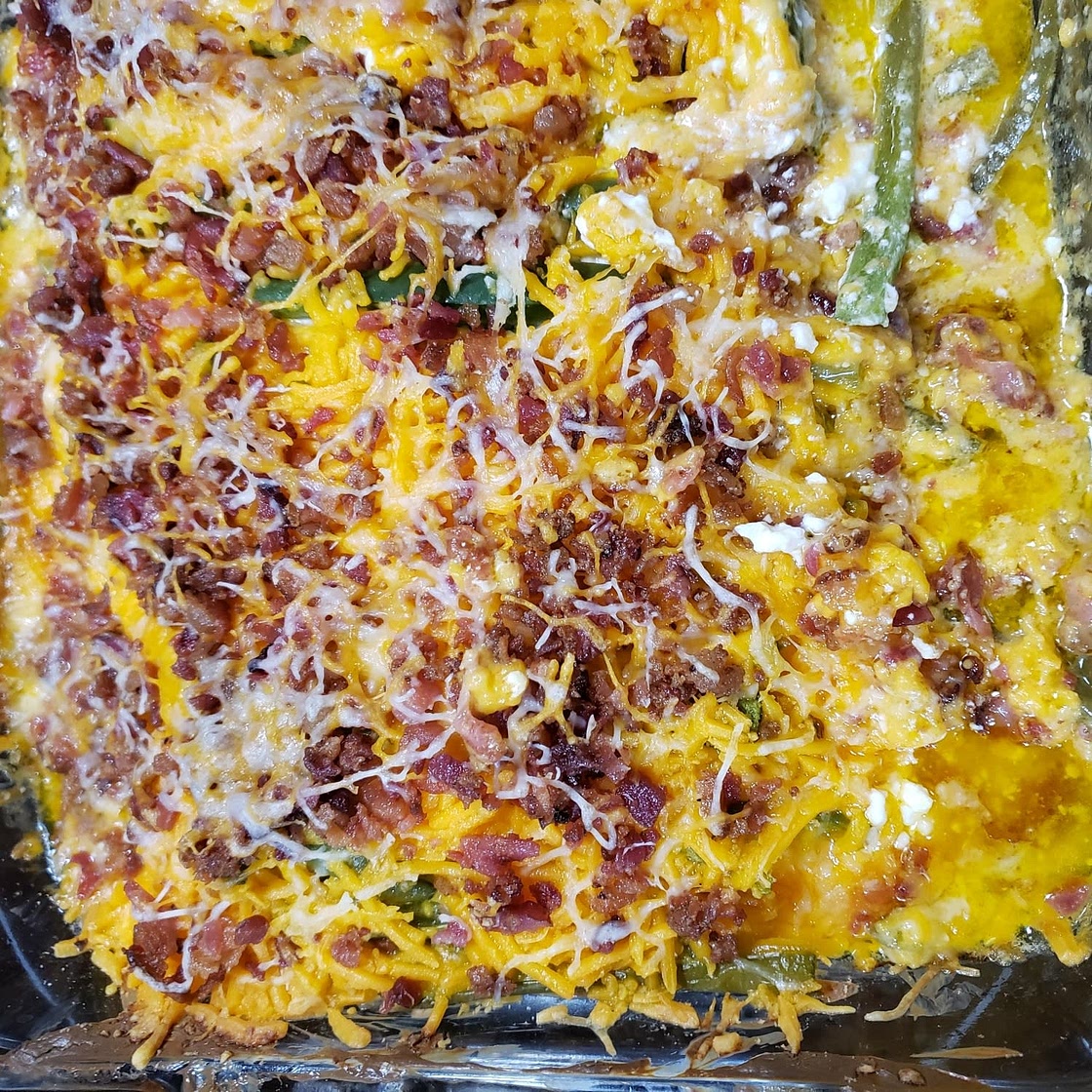 Keto Jalapeño Popper Chicken Casserole - Keto Recipes