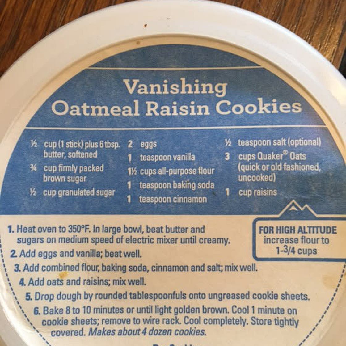 Momma’s Oatmeal Chocolate Chip Cookies