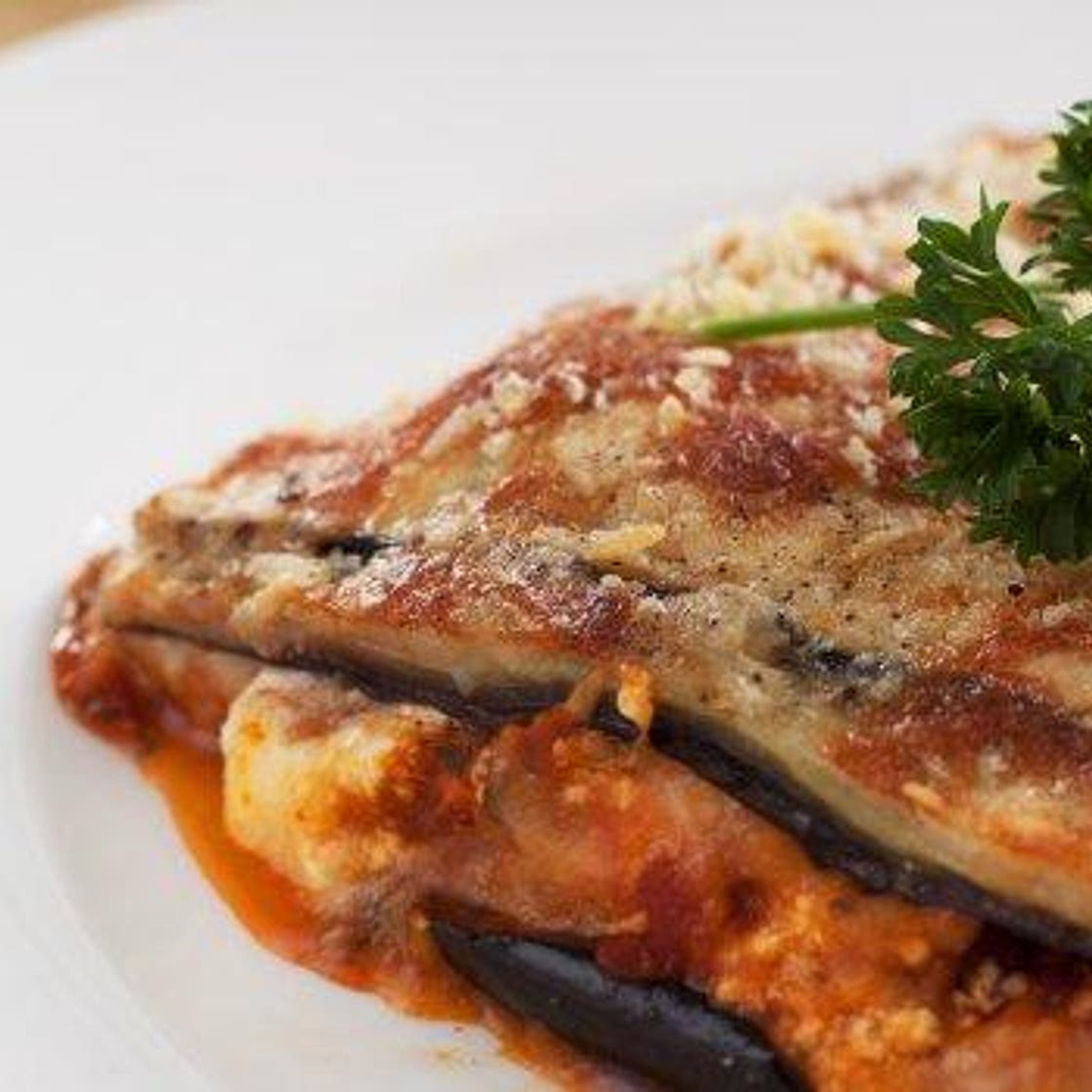 Recette de Lasagnes de poulet, aubergines et ricotta