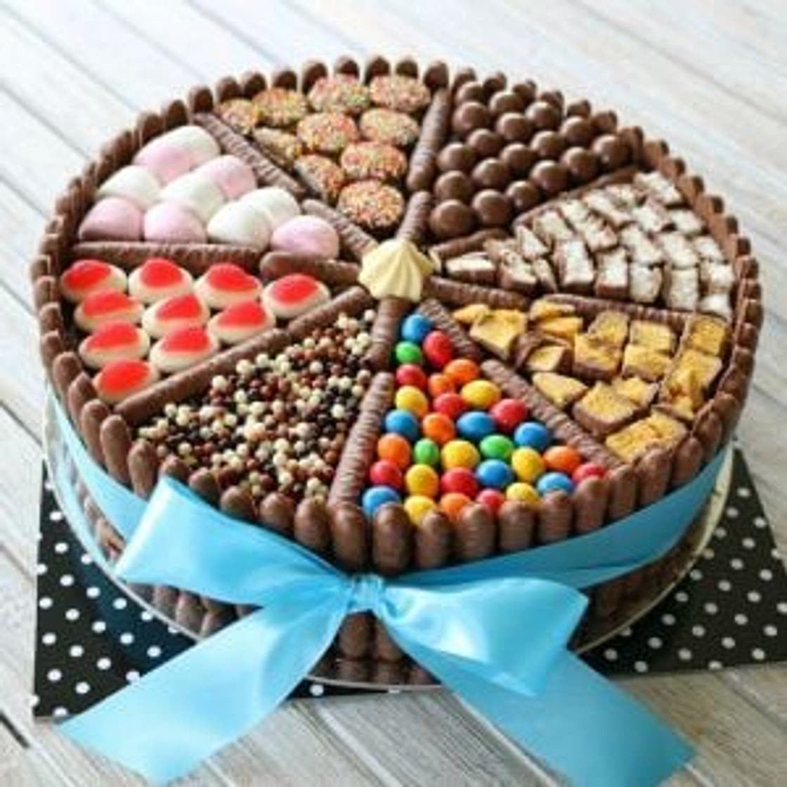 Chocolate Fingers Cake