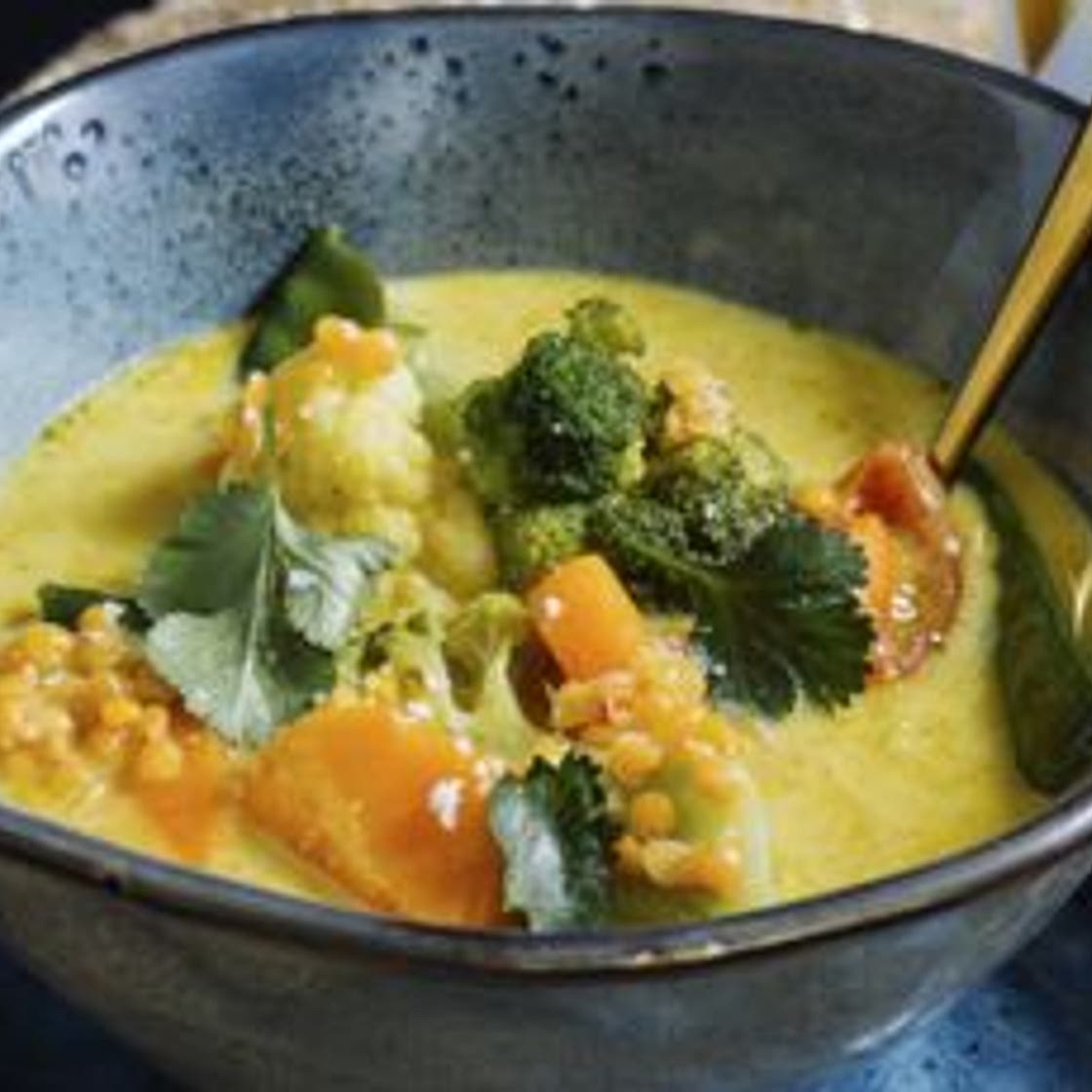 Curry de légumes : plat végétarien d'hiver