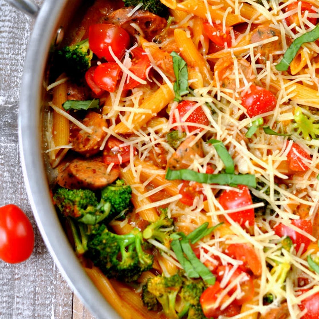 One Pot Bruschetta Pasta