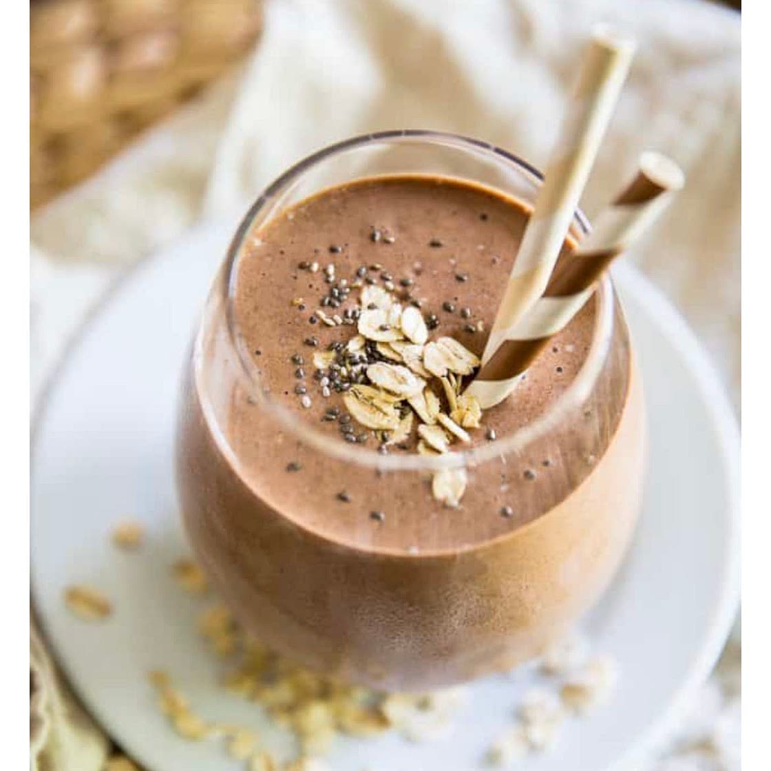 PEANUT BUTTER CHOCOLATE PROTEIN SHAKE