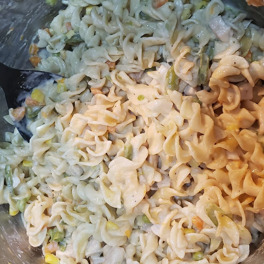 Instant Pot Chicken Pot Pie Casserole