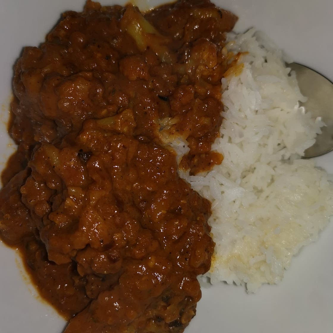 Blumenkohl Tikka Masala Curry (einfach & vegan)