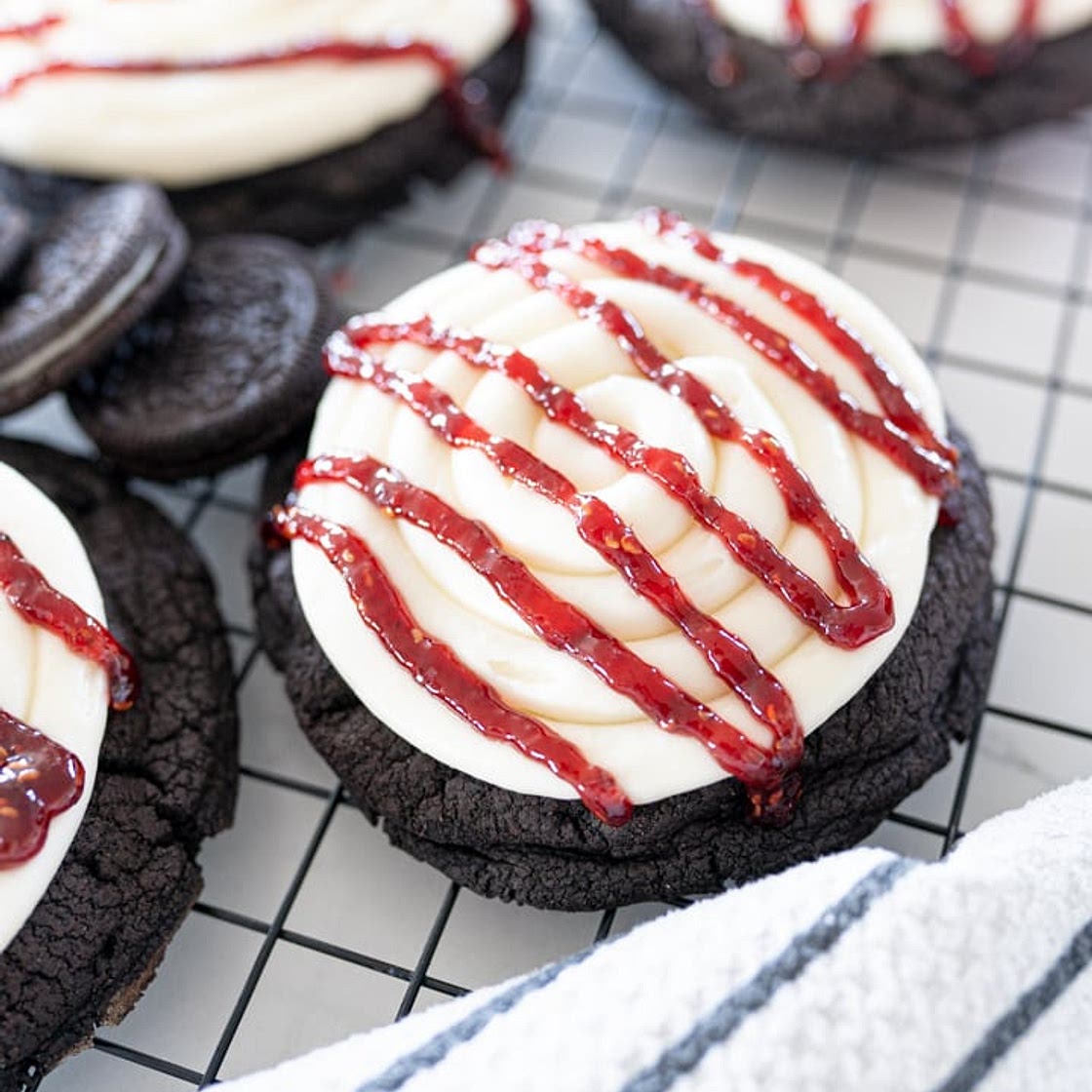 Oreo Raspberry Cheesecake Cookies
