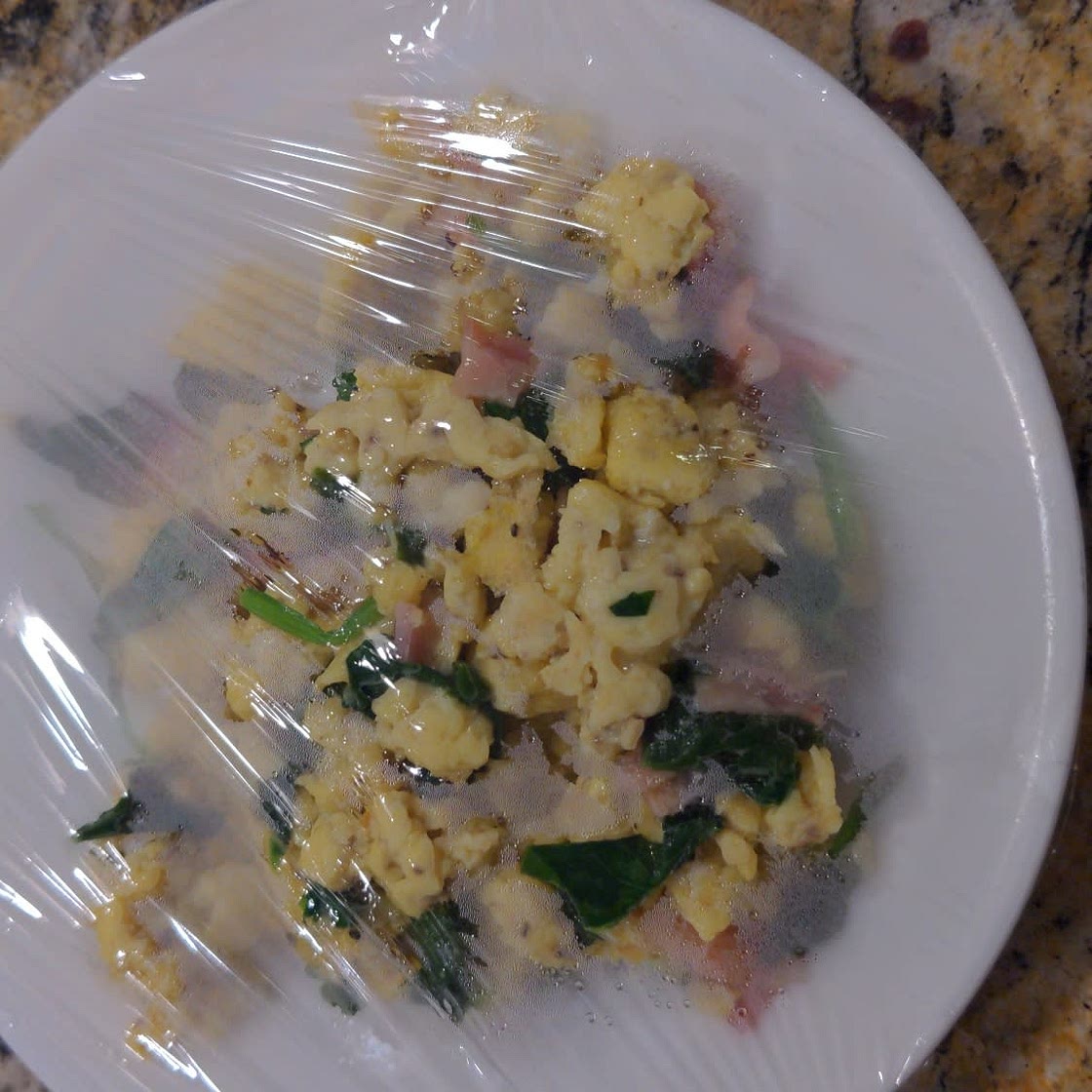 Gruyère, Bacon, and Spinach Scrambled Eggs