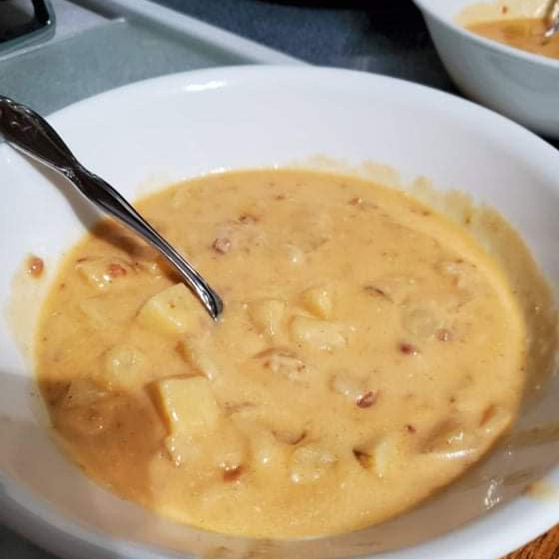 Lazy Girl Loaded Potatoe Soup