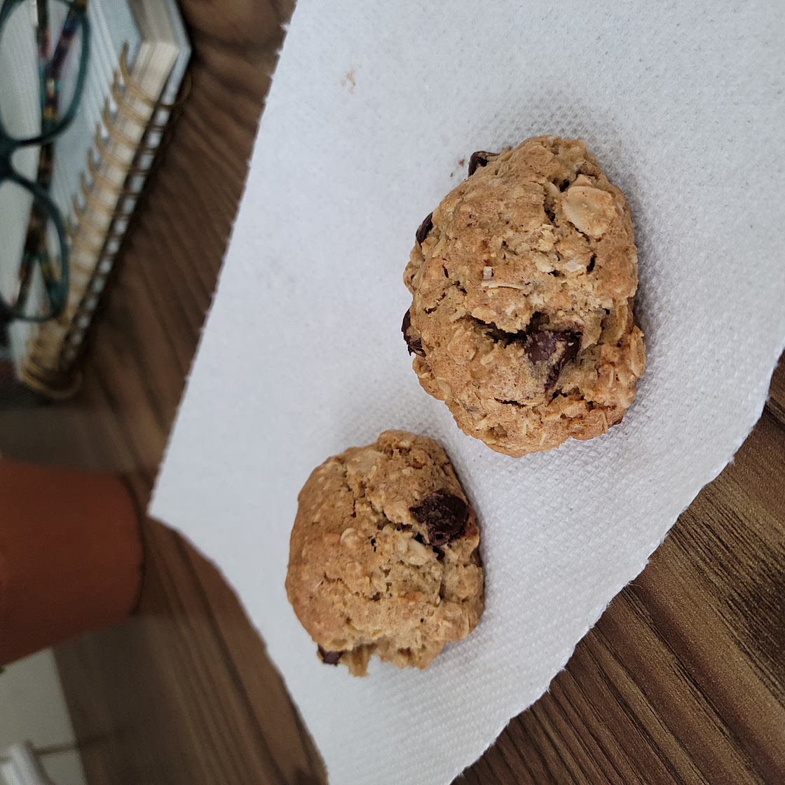 Soft Oatmeal Cookies