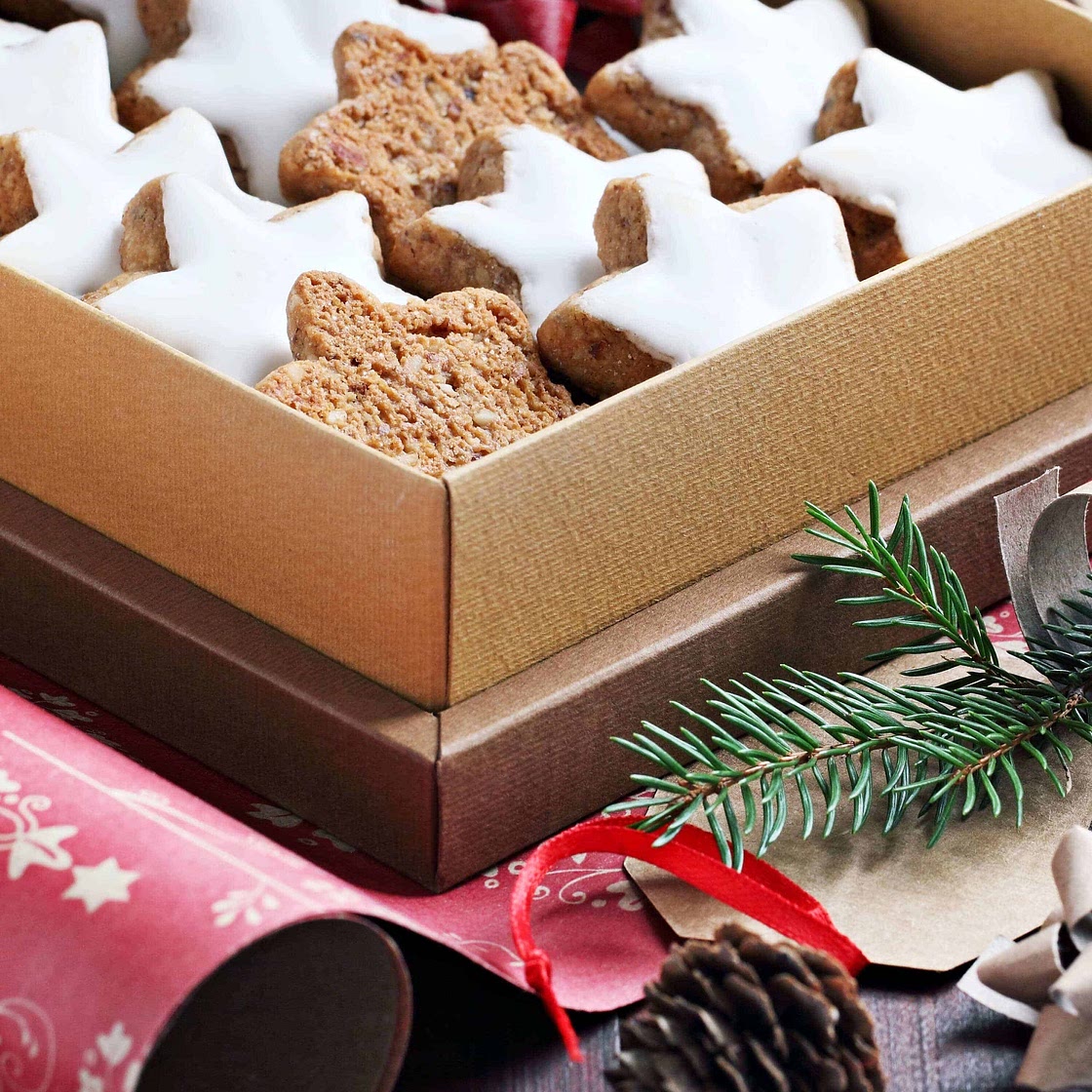 Zimtsterne (German Cinnamon Star Cookies)