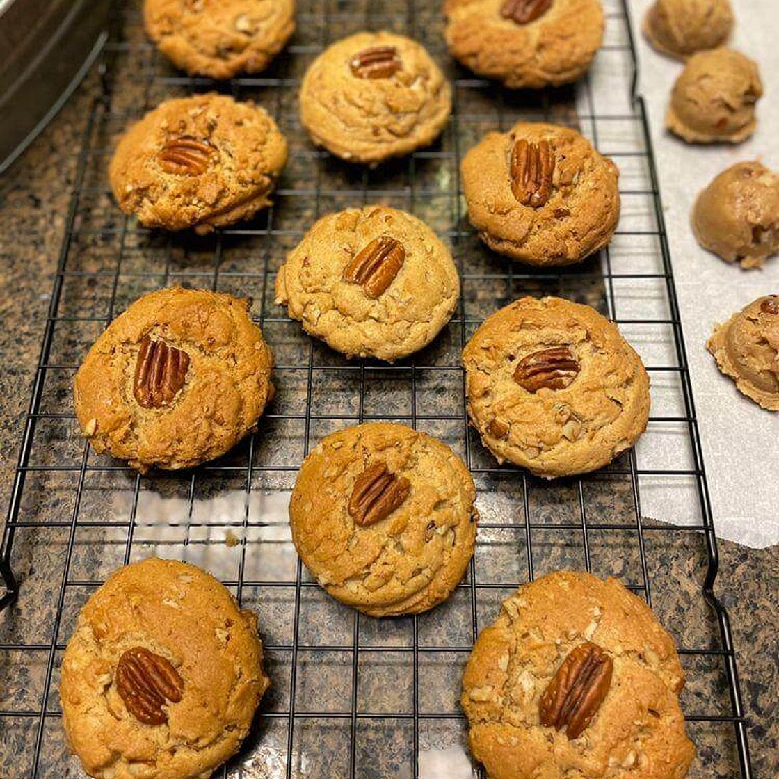 Butter Pecan Cookies