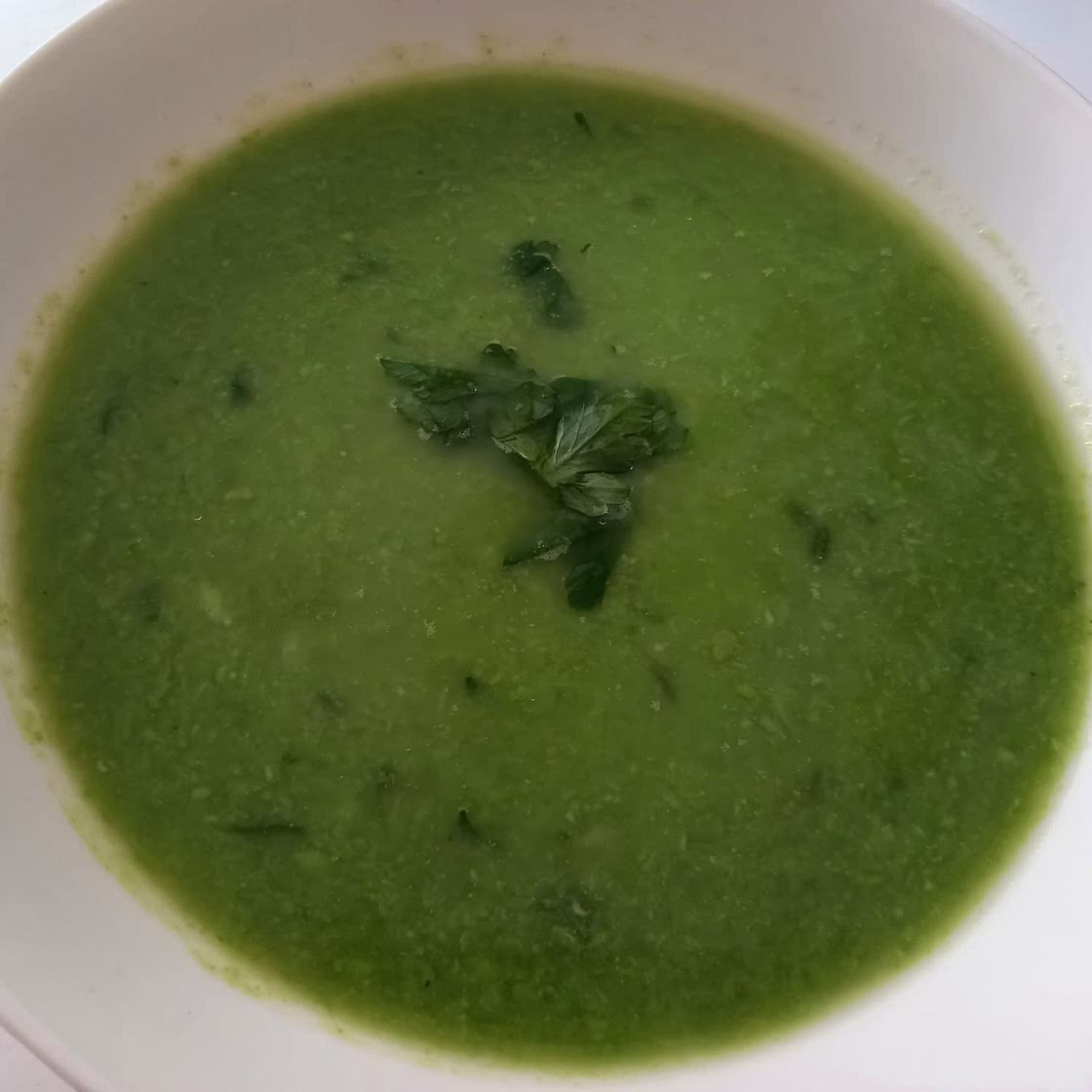 Green Pea, Asparagus, and Parsley Soup