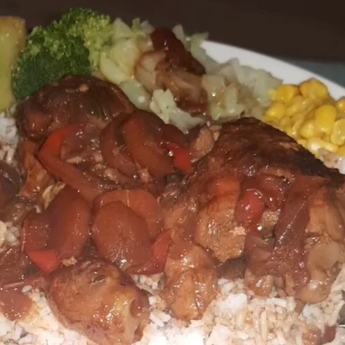 Brown Stew Chicken
