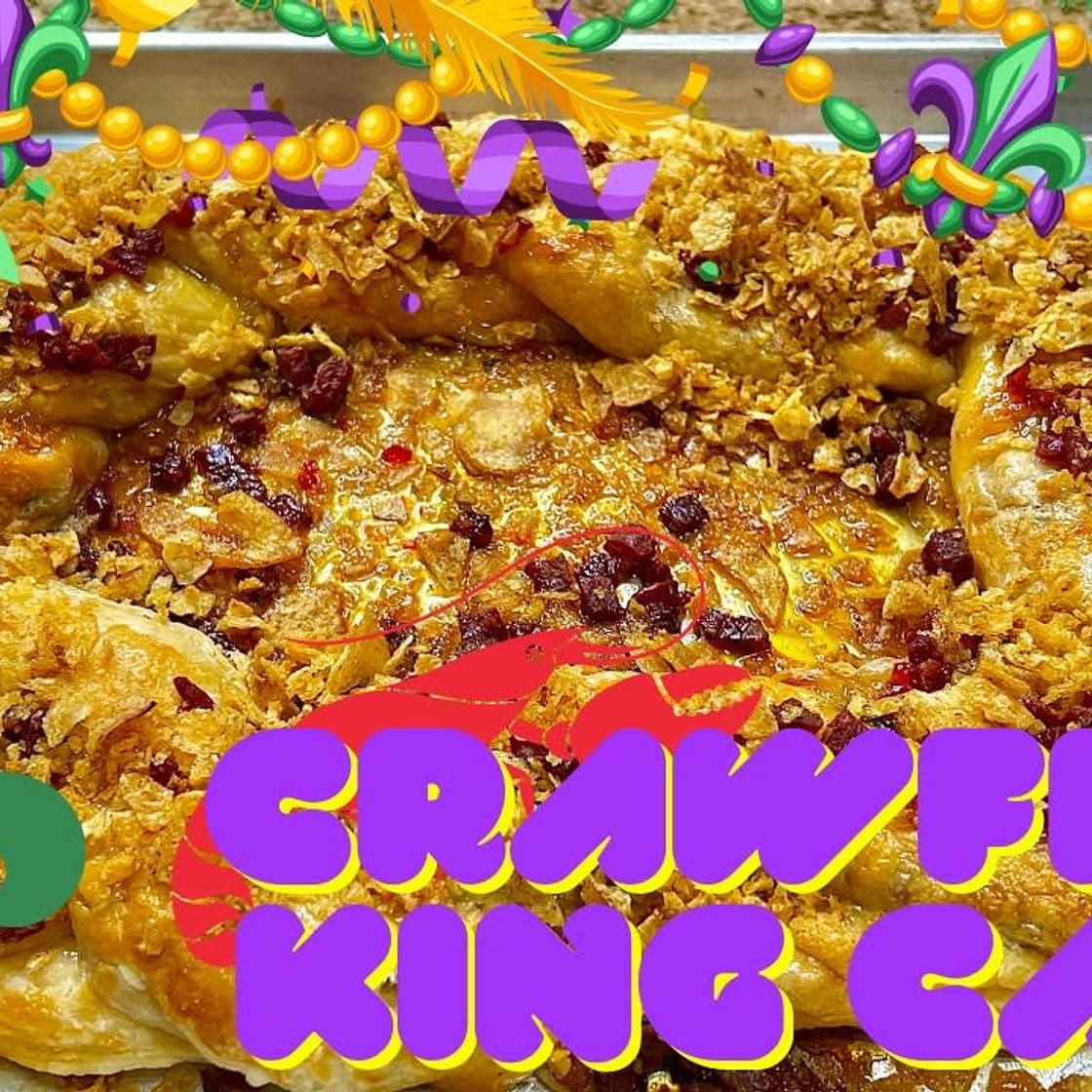 Crawfish and cream cheese King-cake