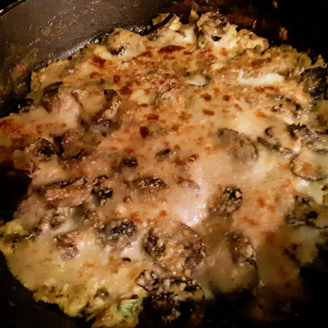 Creamy Eggs & Mushrooms Au Gratin
