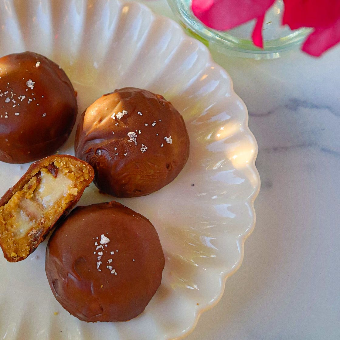 Frozen Banana Peanut Butter Cups
