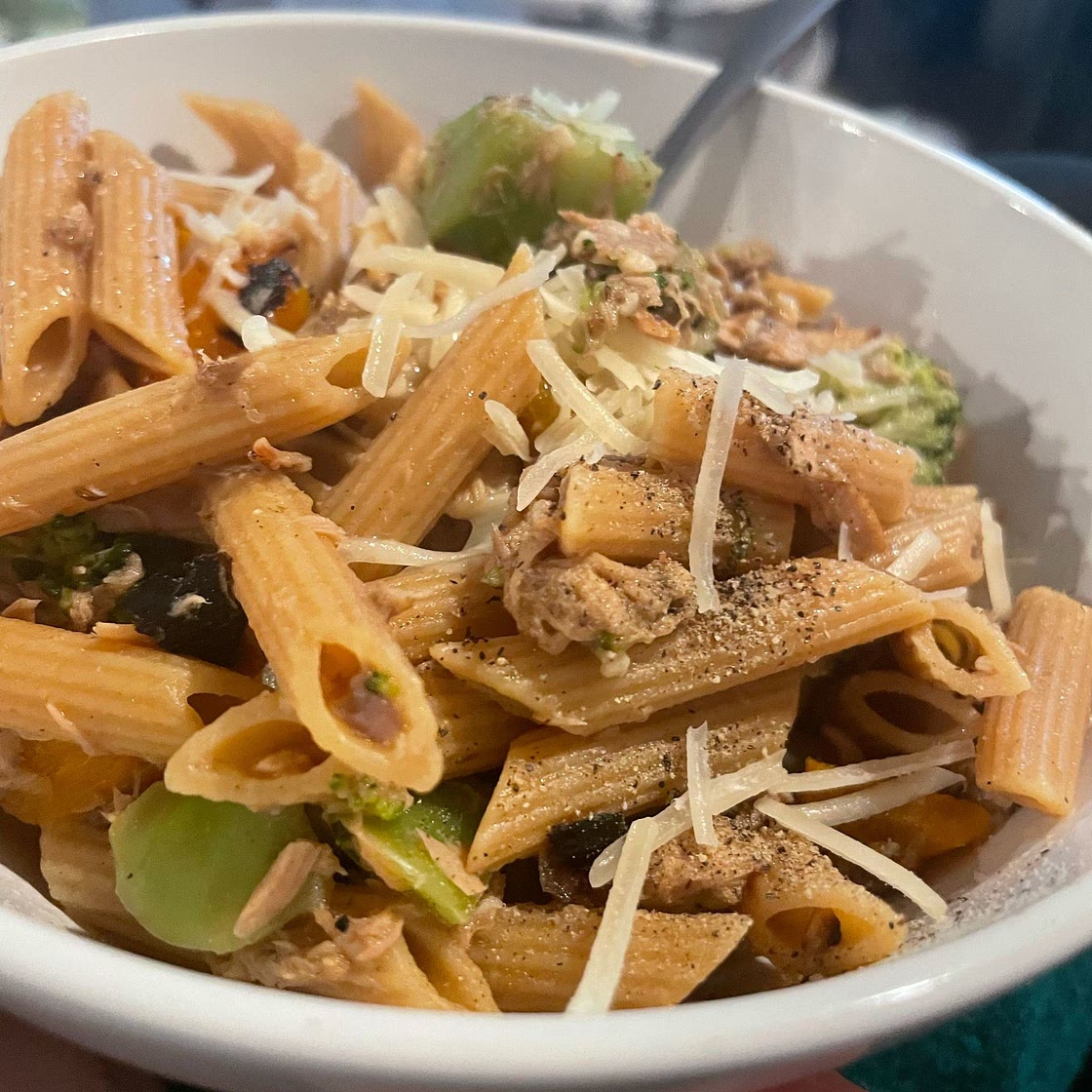GARLIC LEMON TUNA PASTA w. CANNED TUNA