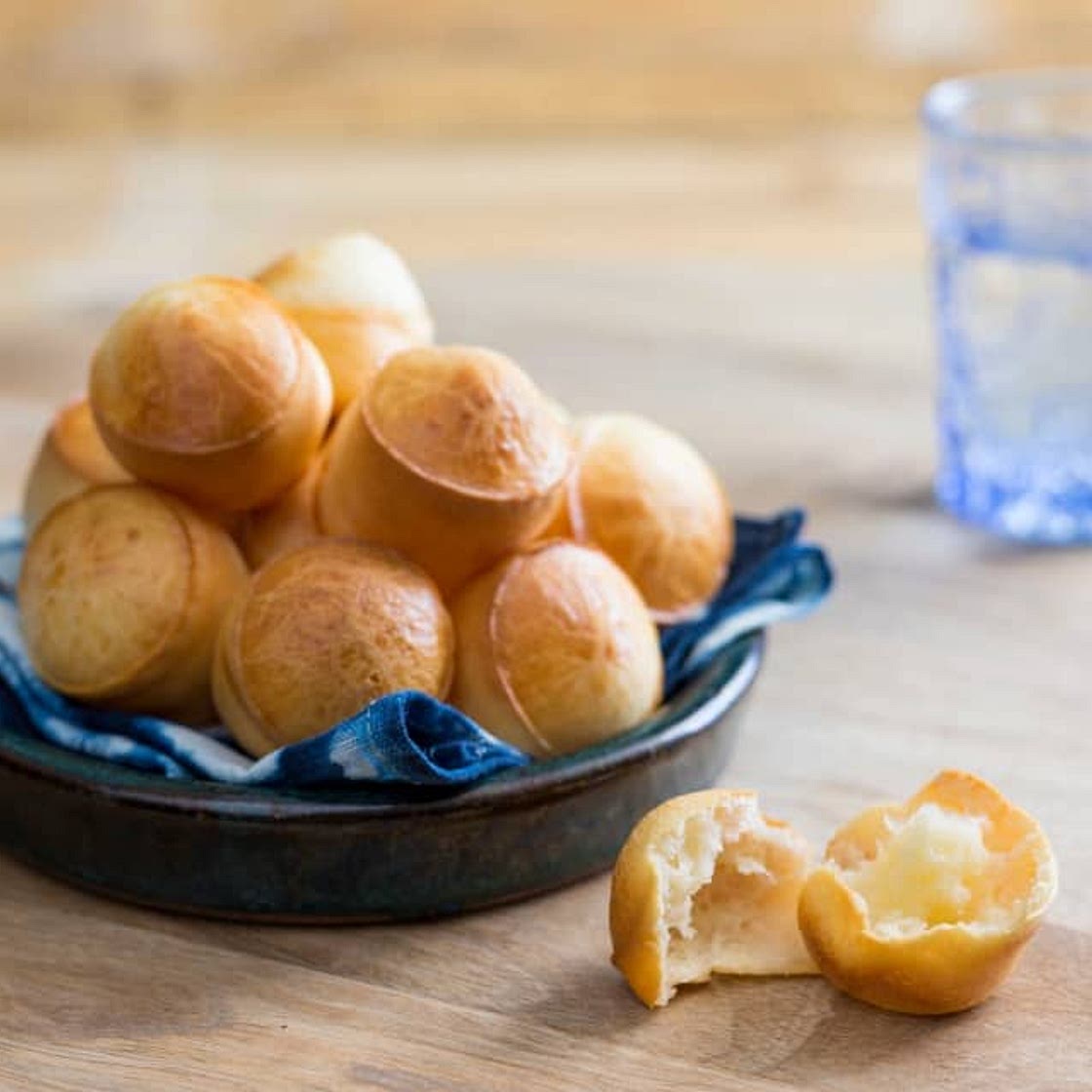 Brazilian cheese puffs