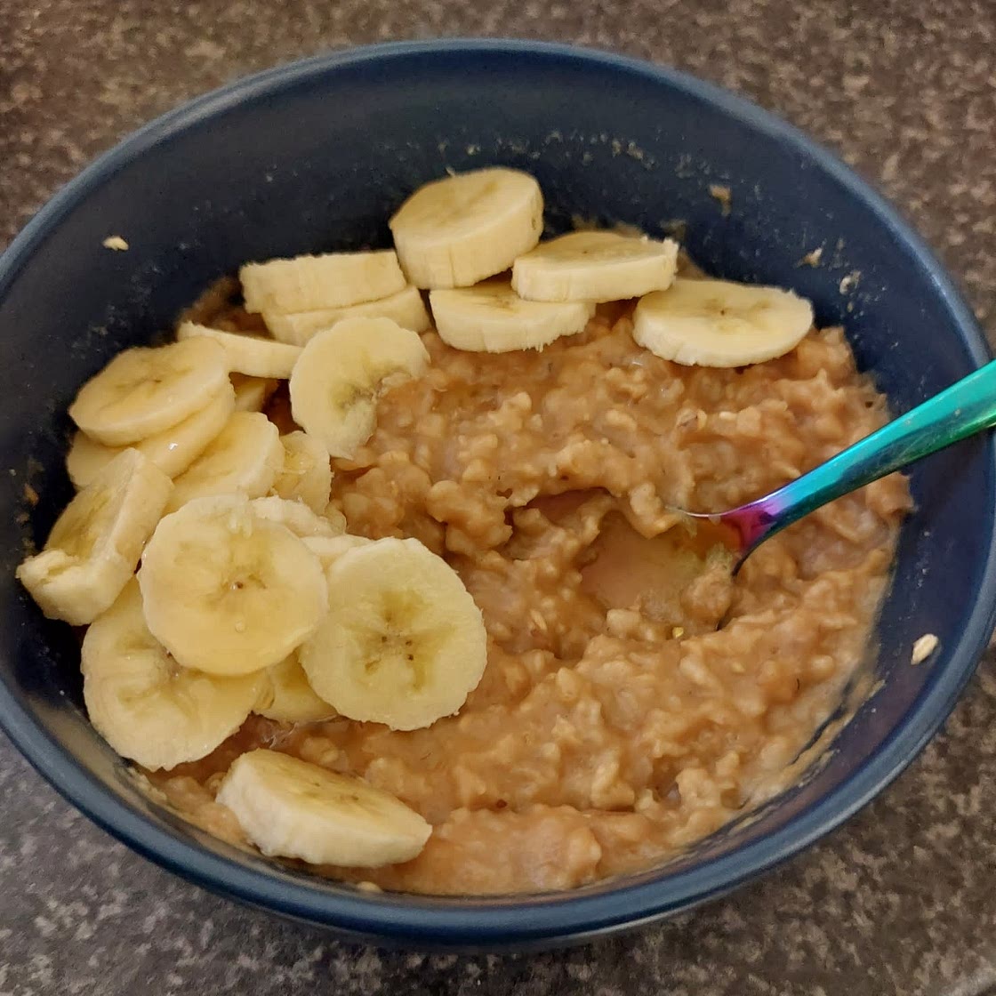 Peanut Butter and Jelly Overnight Oats