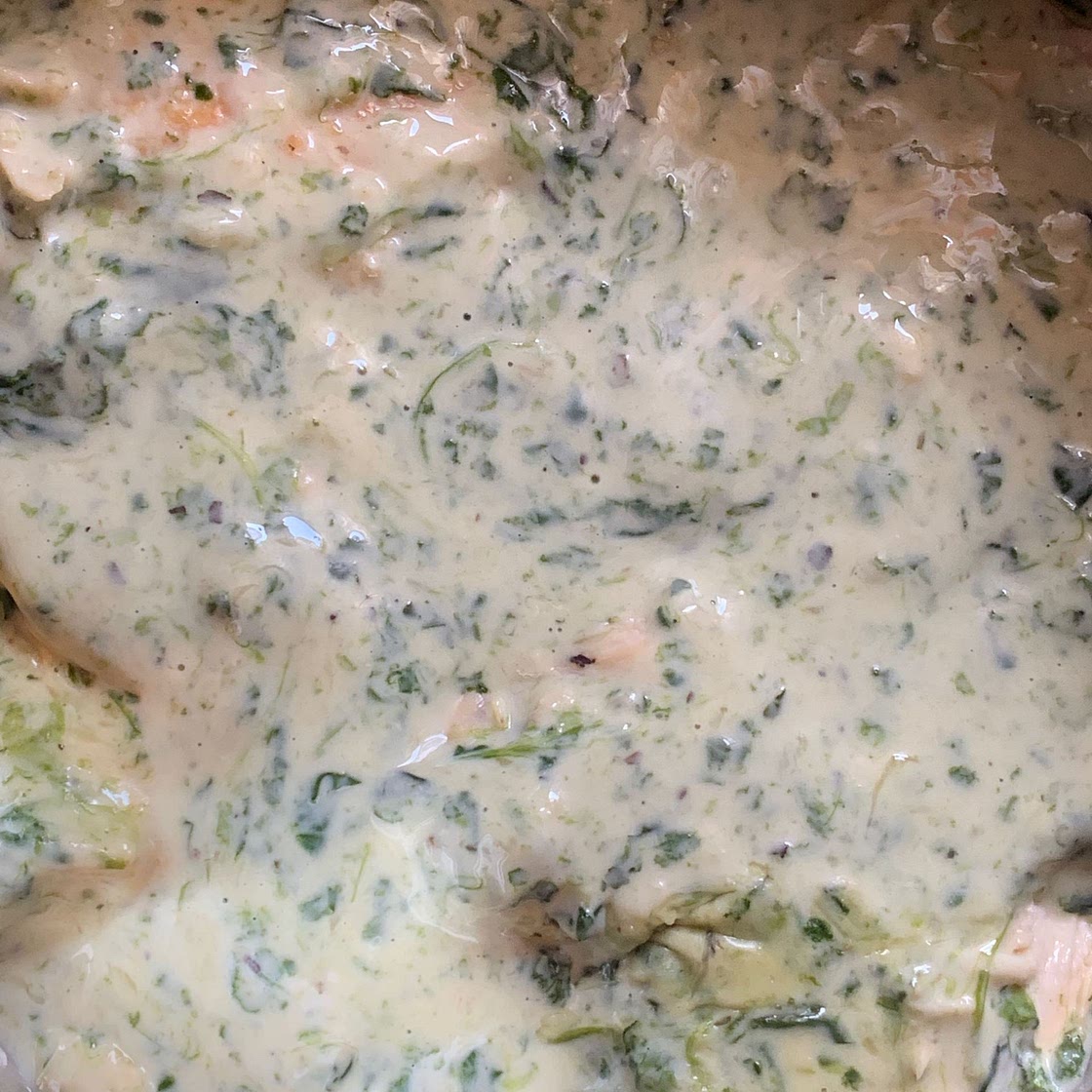 Easy Chicken Breasts Recipe with Creamed Spinach Sauce