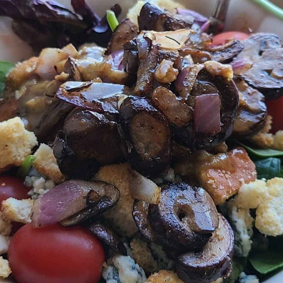 Steak Salad Recipe with Balsamic Dressing