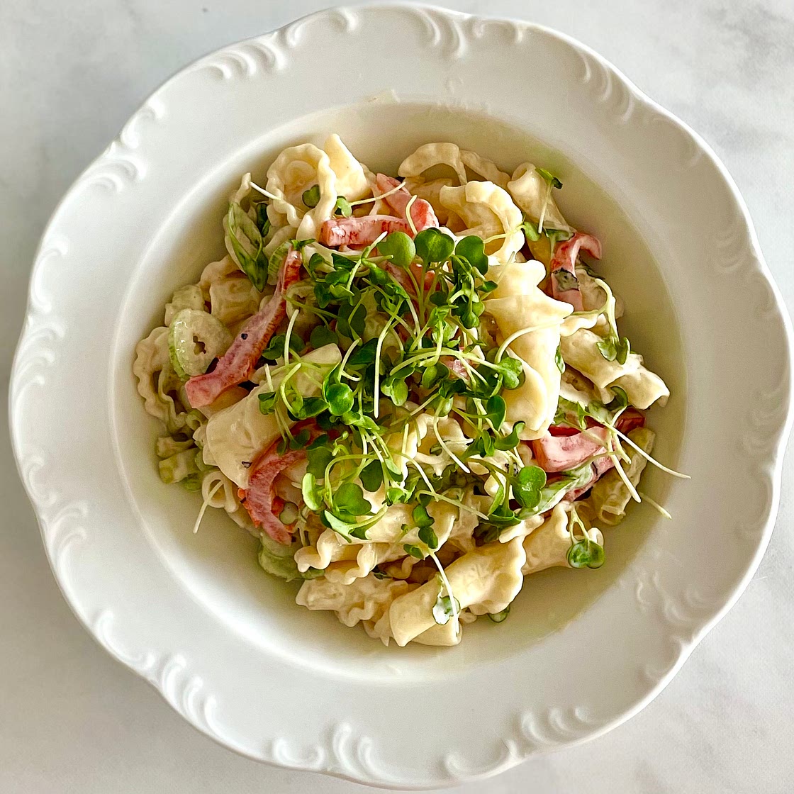 creamy plant-based macaroni salad