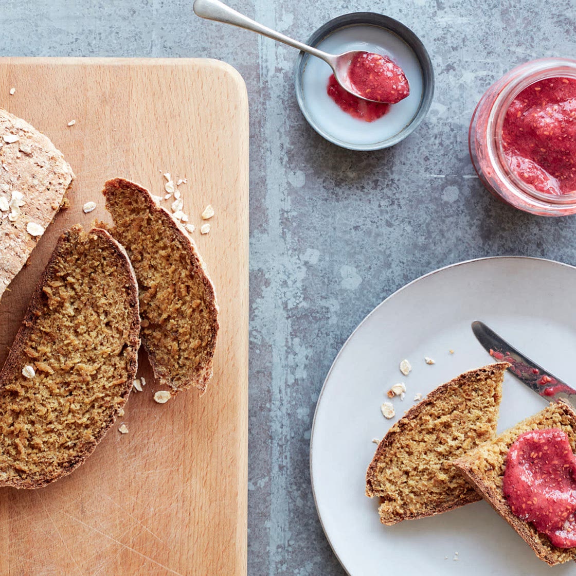 Toasted Oat Soda Bread