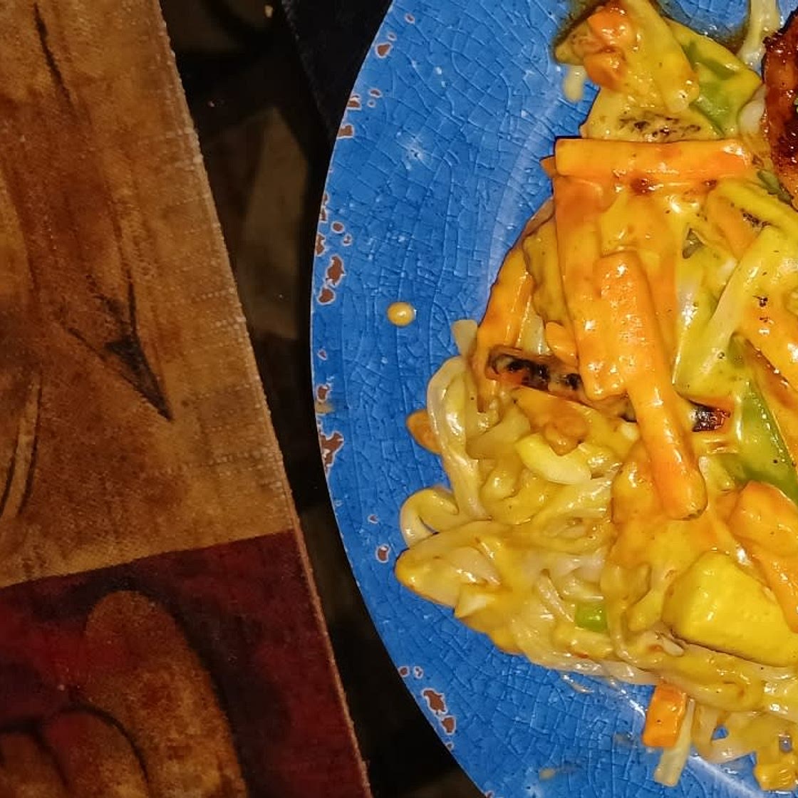 One Pot Pad Thai Noodles