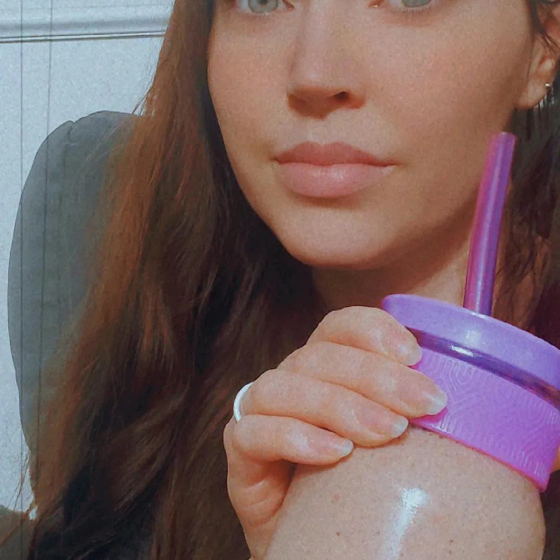 GC: strawberry milkshake