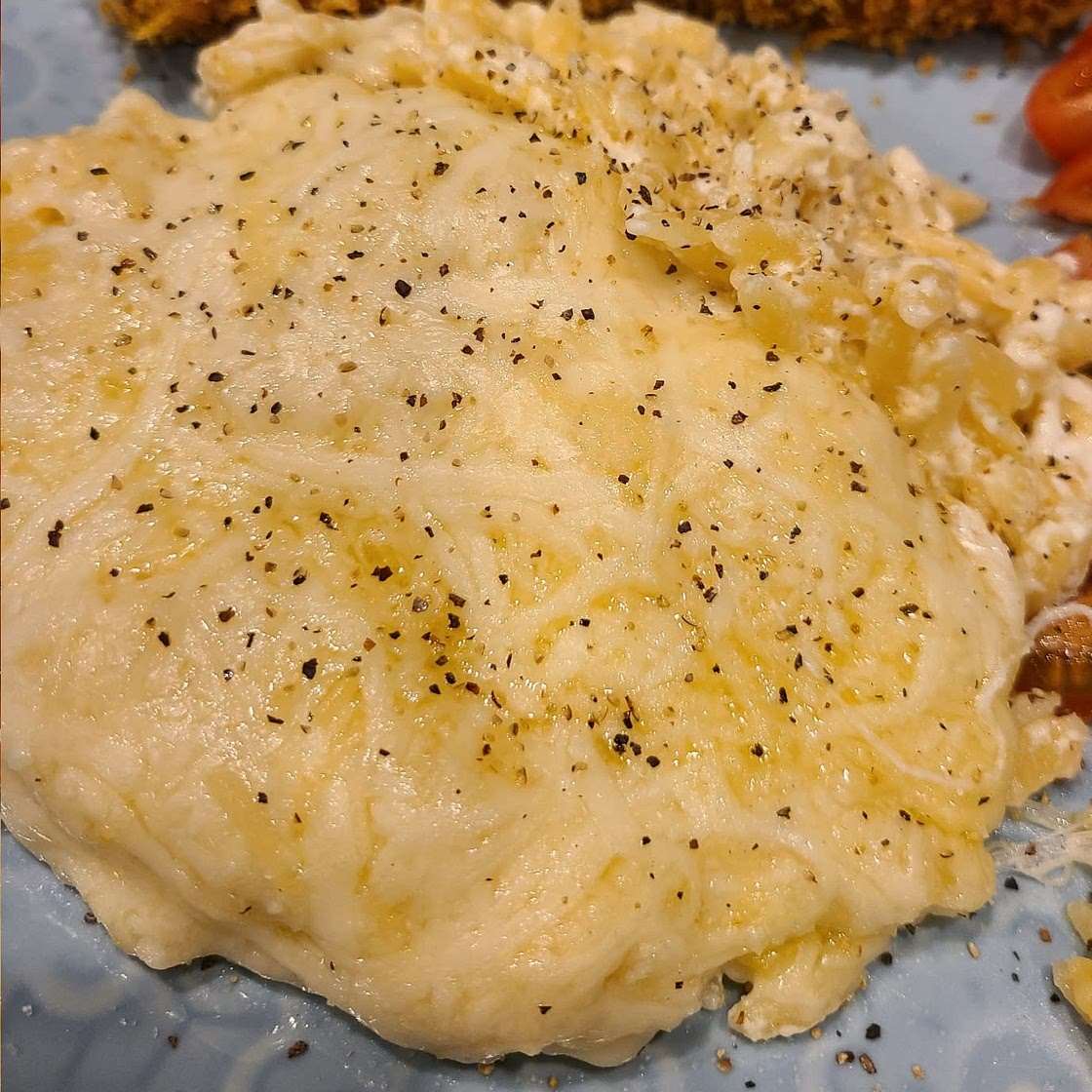 Cheesy Baked Orzo