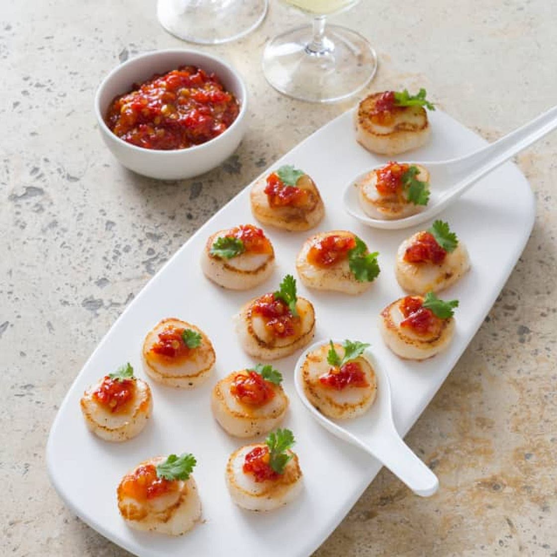 Grilled scallops with chilli jam