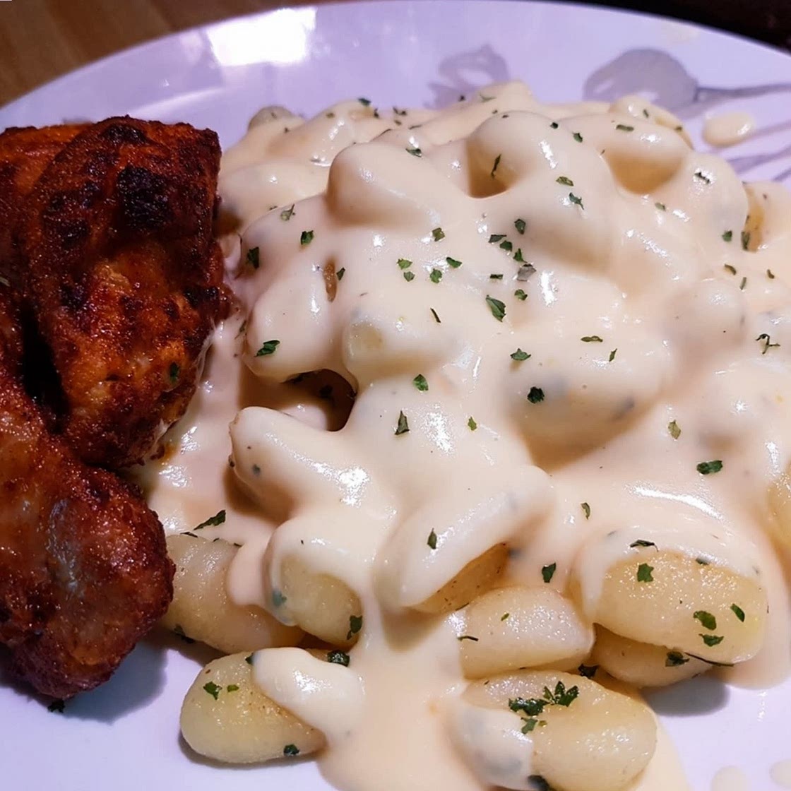 15 Minute Creamy Alfredo Gnocchi
