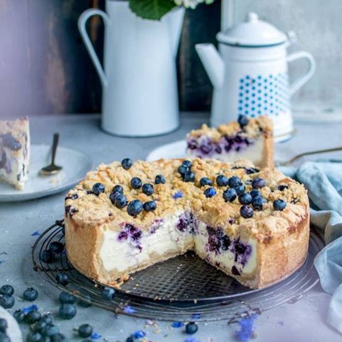 Blaubeer-Käsekuchen mit Streuseln