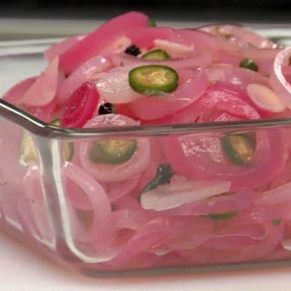 Pickled Onions | Cebollas Encurtidas