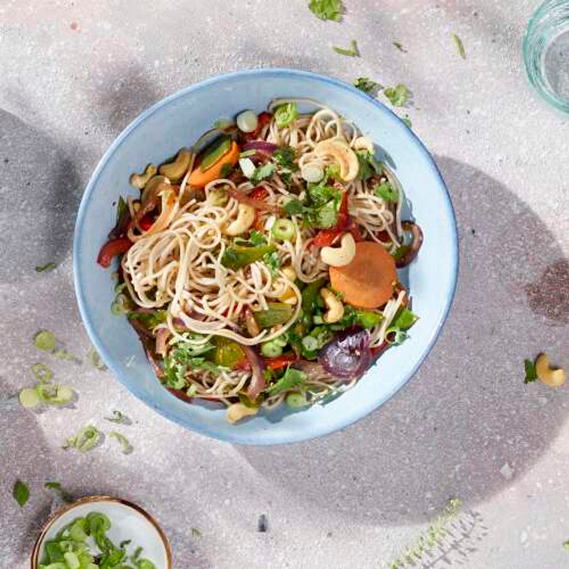 Salade asiatique aux nouilles