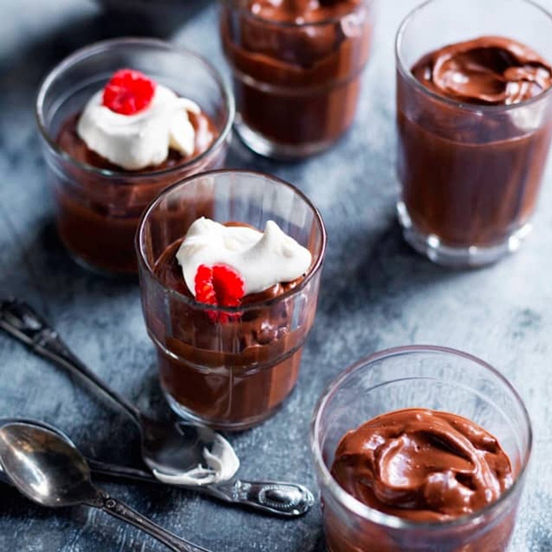 Healthy chocolate mousse