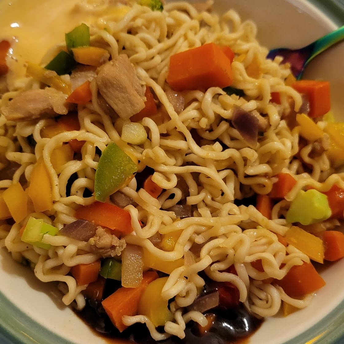 Chicken ramen noodle stir fry