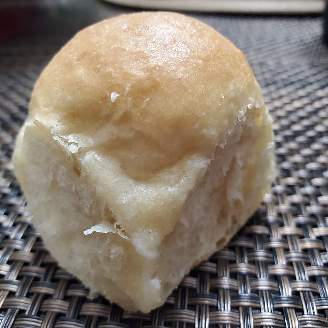 The BEST Dinner Rolls