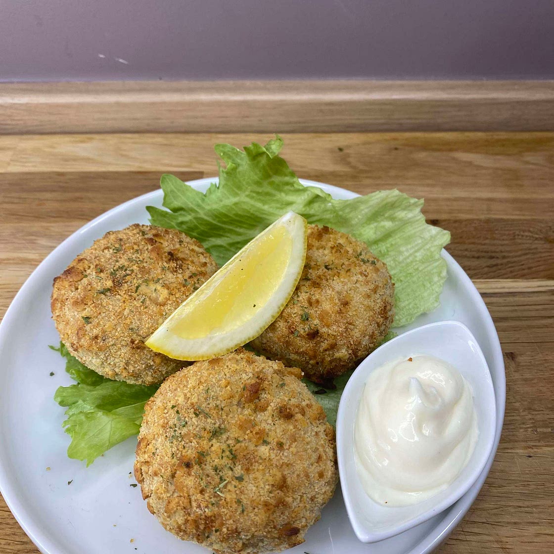 Simple Salmon Fishcakes 